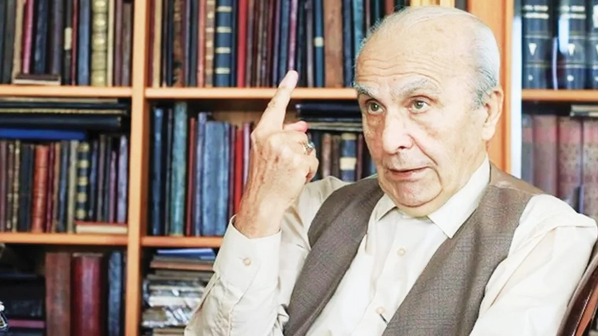 Tarihçi Necdet Sakaoğlu vefat etti: Kültürel mirasın otoritesine vedâ