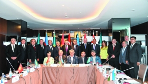 Türk ailesinin ortak alfabesi kabul edildi