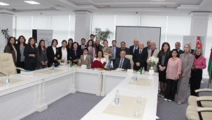 Mərkəzi Elmi Kitabxanada Natəvan Dəmirçioğlunun "Açar" romanın akademik müzakirəsinə həsr olunmuş elmi sessiya keçirildi