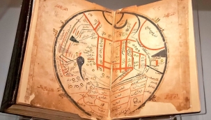 Türkçeyi Yeniden İnşa Etmek