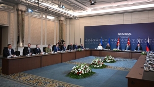 İstanbul'daki Rusya-Ukrayna-Türkiye görüşmesi 