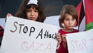 HAKAN ÖZŞANLI YAZDI: LEYLA