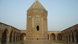 Kerkük Kalesi'nde Türk Mirasının Bir Şaheseri: Gök Kümbet