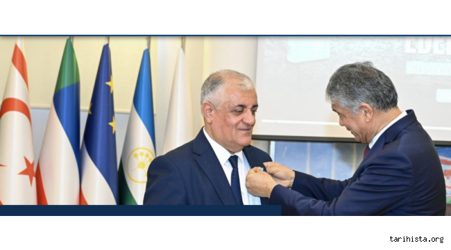 Prof. Dr. Elman Guliyev'in "Türk Halkları Edebiyatı" Eserinin Tanıtım Töreni Gerçekleştirildi