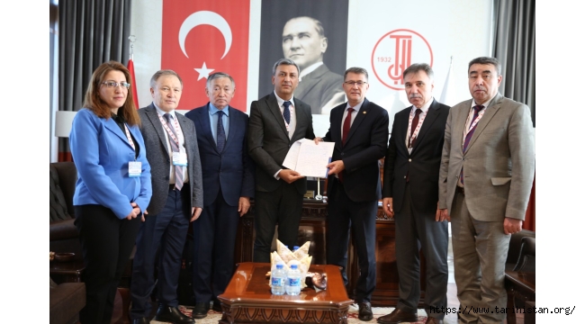 TÜRK TERİM BİLİMİ ENSTİTÜSÜ KURULACAK MI?