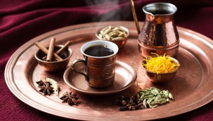 SURAİYA FAROQHİ'NİN KALEMİNDEN 'KAHVE VE BAHARATLAR: II