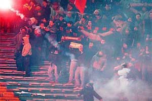 21 holigana idam ceası verildi!