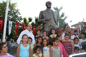 Bakırköy'de Atatürk Heykeli açılışı