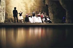 Bolşoy'da bu kez fuhuş skandalı!