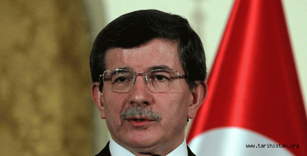 Dışişleri Bakanı Davutoğlu İsraili sert bir dille eleştirdi