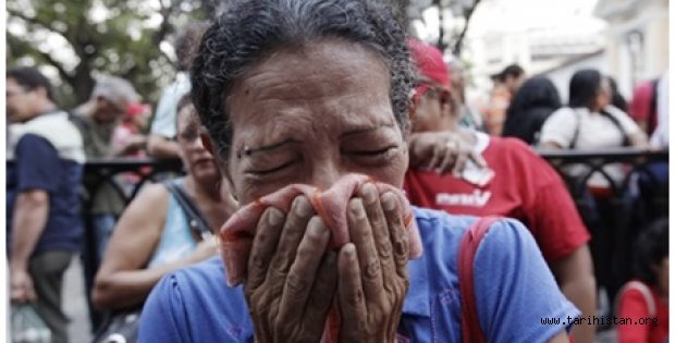 Dünya Chavez'e ağlıyor