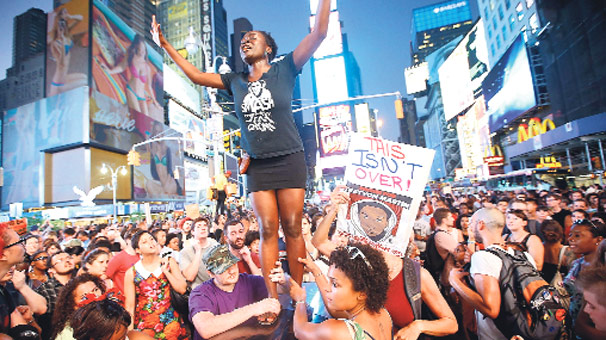 Hâlâ eşit değiller