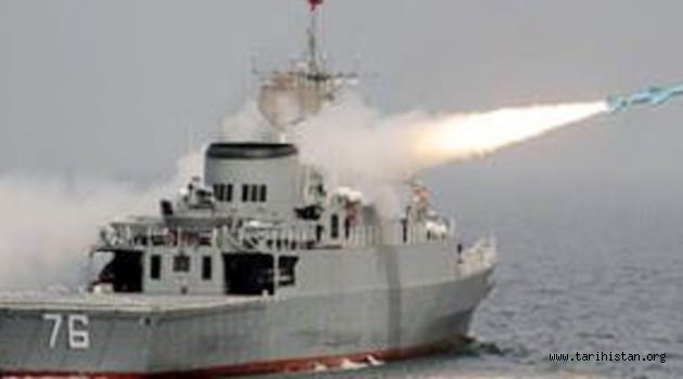 İran Amerikan gemisi batırdı
