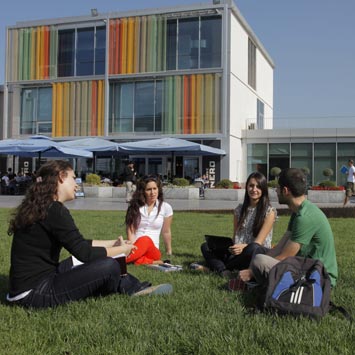 Lisedeyken gerçek üniversite deneyimi yaşayacaklar