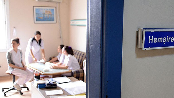 Maliye Bakanı Şimşek'ten hemşirelere müjde