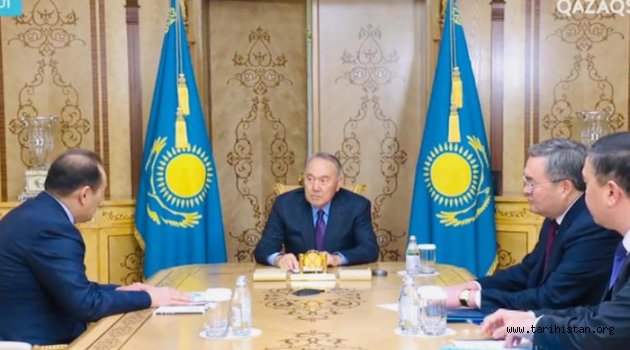 Nursultan Nazarbayev Türk Konseyi Genel Sekreteri Baghdad Amreyev'le görüştü