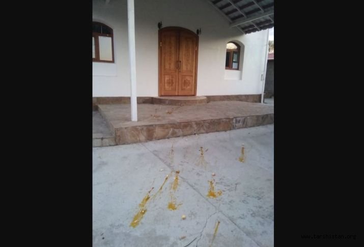 Rus işgalindeki Kırım'da, Ramazan arifesinde camiye çirkin saldırı