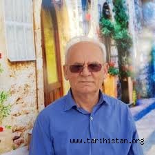 Şair, yazar Mustafa Özçelik yazılarıyla sitemizde.