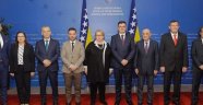 BOSNA HERSEK'TE YENİ HÜKUMET 14 AY SONRA KURULDU 
