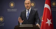 ÇAVUŞOĞLU'NDAN MACRON'A SERT TEPKİ: FRANSA, LİBYA'DA BİR DARBECİYİ DESTEKLİYOR