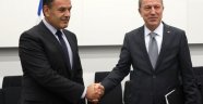 BAKAN AKAR, YUNANİSTAN SAVUNMA BAKANI PANAGİOTOPOULOS İLE GÖRÜŞTÜ