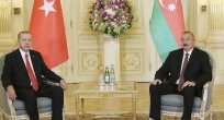 Başkan Erdoğan Azerbaycan'da resmi törenle karşılandı