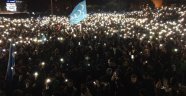 İSTANBUL'DA ÇİN BASKISINA KARŞI HAYKIRDILAR: DOĞU TÜRKİSTAN İÇİN "SESSİZ ÇIĞLIK" EYLEMİ