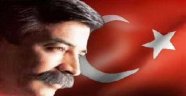 Şiirleriyle Tanıştığımız Ozan Arif - Yazan: Emir Şıktaş
