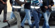 Üç Fransız 16 Kişi tutuklandı