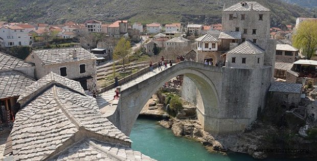 Tarihi köprüyü yıktıranlara tarihi ceza