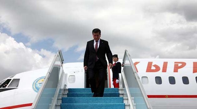 Tarihi ziyaret! Kırgızistan Cumhurbaşkanı Ceenbekov Ankara'da