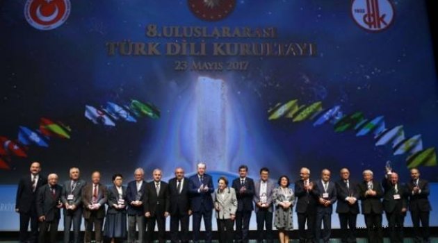 Türk Diline Üstün Hizmet Ödülleri