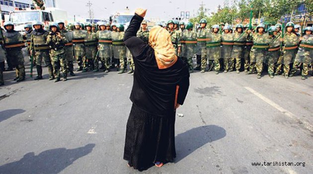 Uygur Türklerinin Çin'le imtihanı