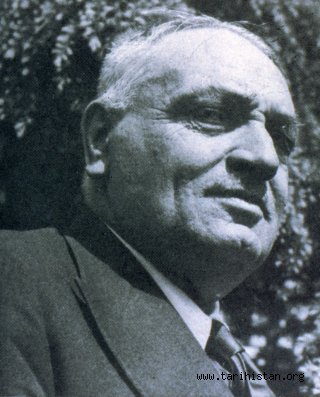 Yahya Kemal BEYATLI