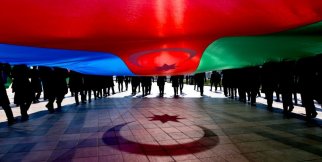 28 Mayıs - Azerbaycan Cumhuriyet Bayramı